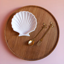 Load image into Gallery viewer, leaf spoon and fork in gold 
